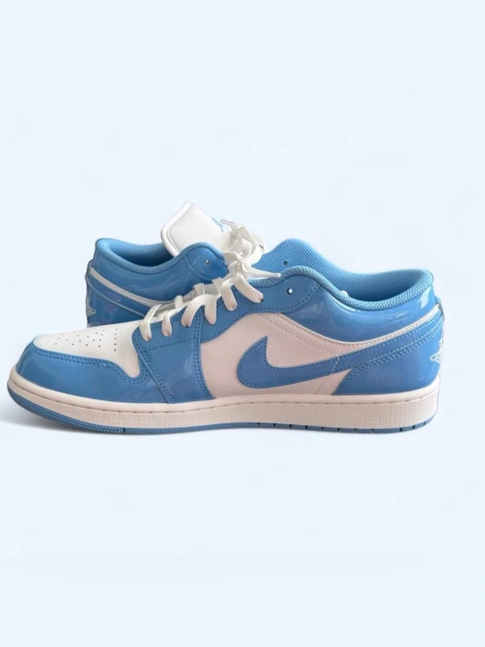 Jordan Low-Top Athletic Sneakers in White and Light Blue